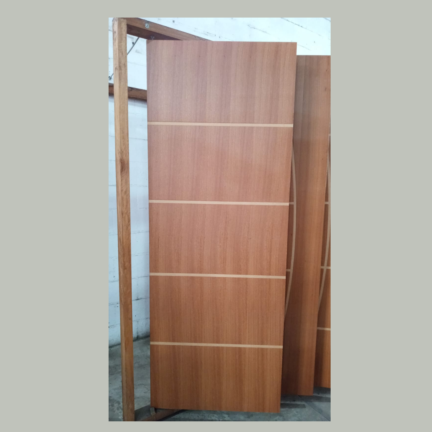 PORTA FRISADA MOD.01